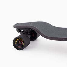 Load image into Gallery viewer, Landyachtz Evo 40" – Bear Complete