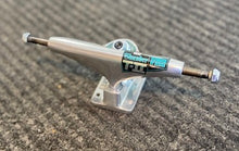 Load image into Gallery viewer, Thunder T-II Polished Trucks