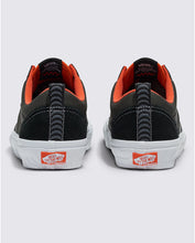 Load image into Gallery viewer, Vans x Spitfire Wheels Skate Old Skool Shoe
