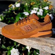 Load image into Gallery viewer, New Balance Numeric Andrew Reynolds 933 Brown/Brown