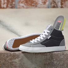 Load image into Gallery viewer, Vans Skate The Lizzie Synthetic Frost Gray/Asphalt