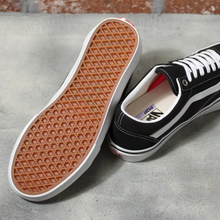Load image into Gallery viewer, Vans Skate Old Skool Black/White