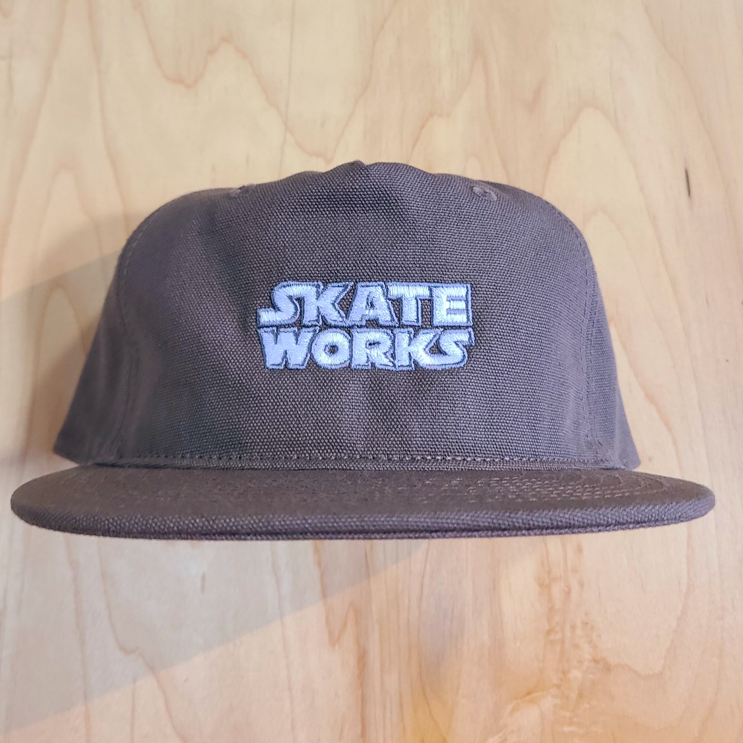 skateworks-classic-logo-canvas-snapback-hat-walnut-white