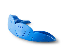 Load image into Gallery viewer, Sisu Aero Mouthguard Medium
