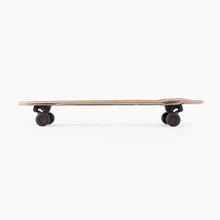 Load image into Gallery viewer, Landyachtz – Wolfshark Complete

