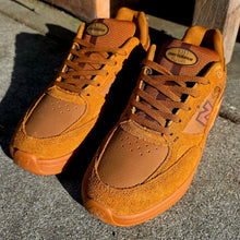 Load image into Gallery viewer, New Balance Numeric Andrew Reynolds 933 Brown/Brown
