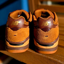 Load image into Gallery viewer, New Balance Numeric Andrew Reynolds 933 Brown/Brown
