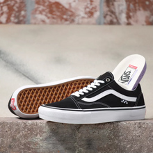 Load image into Gallery viewer, Vans Skate Old Skool Black/White
